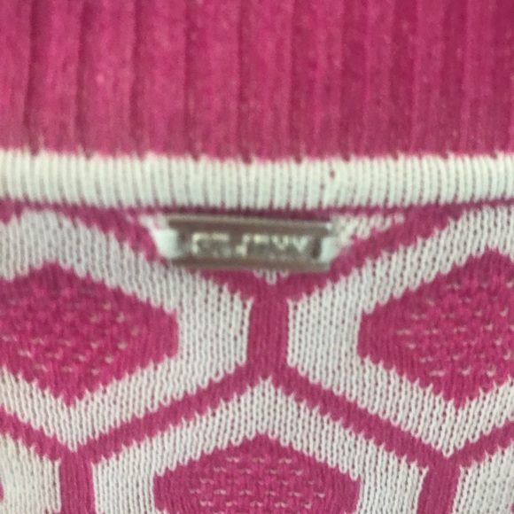 Beautiful hot pink and white St John Sweater - Picture 2 of 8